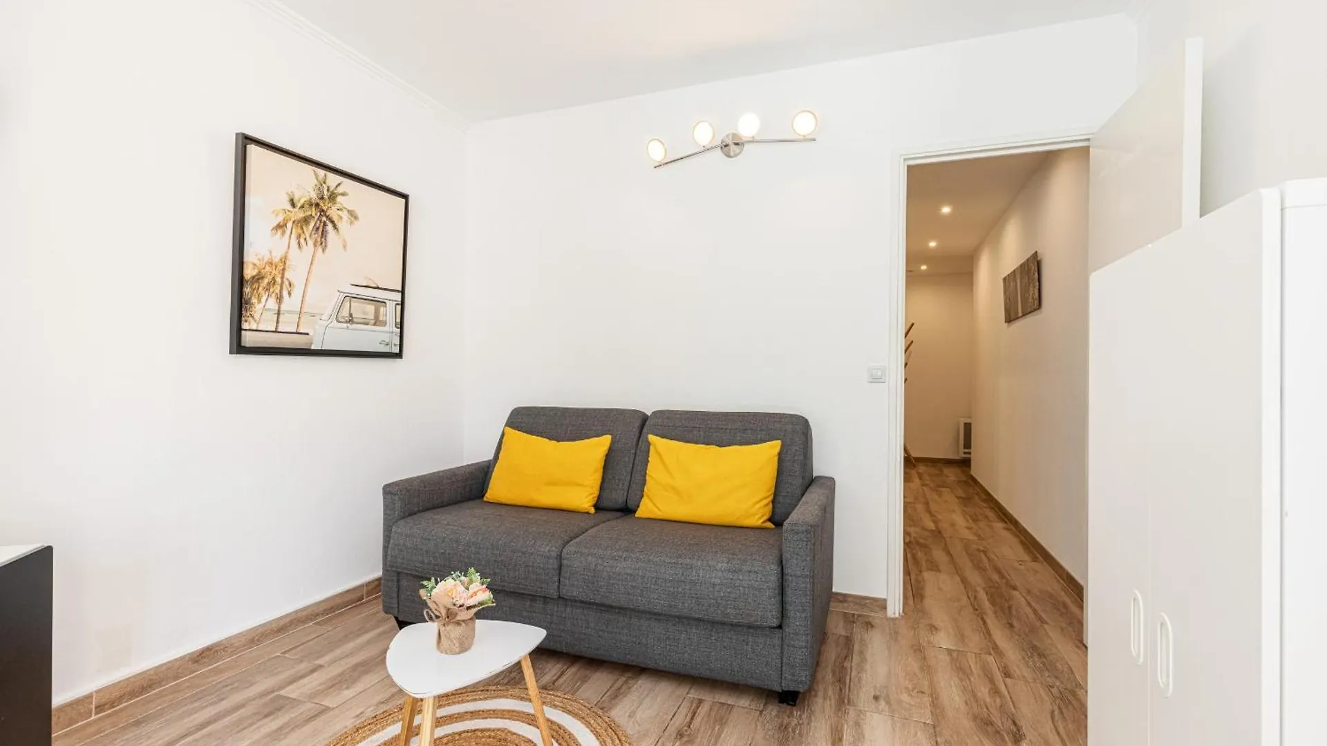 1 Bdr Large Terrace Apartment Nice